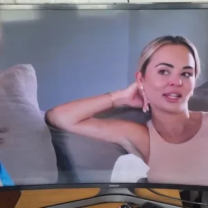 samsung smart tv 40 inch curved - Image 6