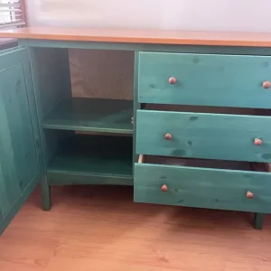 Pine topped green sideboard - Image 4