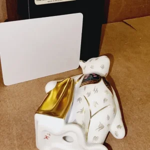 Royal Crown Derby Bennettes Shopper Bear Paperweight - Image 4