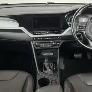 2020 Kia Niro 1.6 GDi Hybrid 3 5dr DCT Estate - Image 6