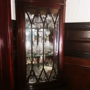 Sturdy Dark Wooden Display Cabinet - Image 4