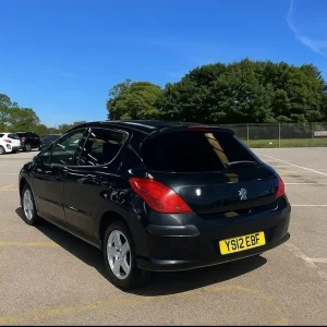 2012 Peugeot 207 1.4 VTi Sportium [95] 5dr Hatchback Petrol Manual - Image 2