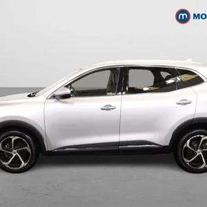 2023 MG HS 1.5 T-GDI Trophy 5-door SUV - Image 4