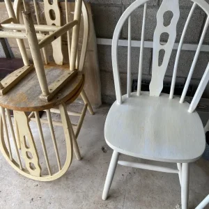 4 wooden chairs