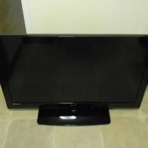 Technika LCD40-270 40 Inch TV