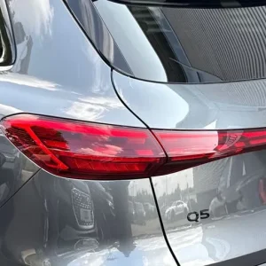 2025 Audi Q5 2.0 TDI Edition 1 S Tronic quattro Euro 6 (s/s) 5dr SUV Automatic - Image 7