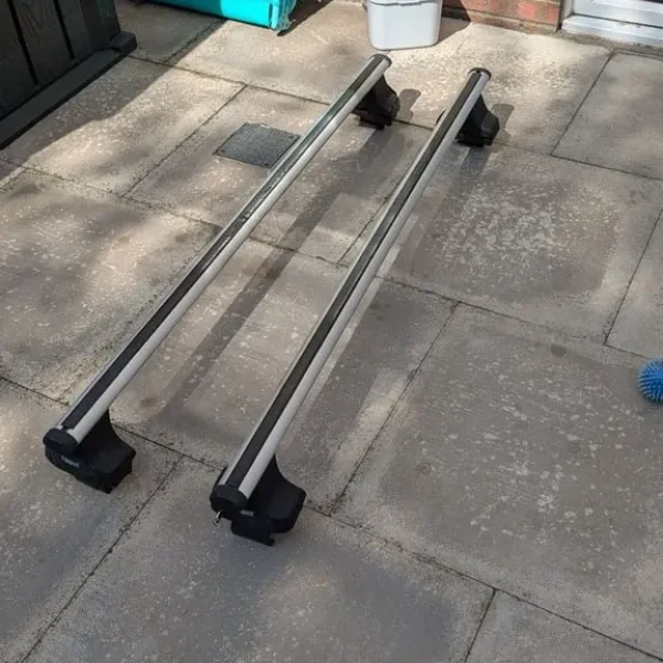 Thule roof bars