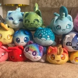 Collection of Aphmua Meemeows