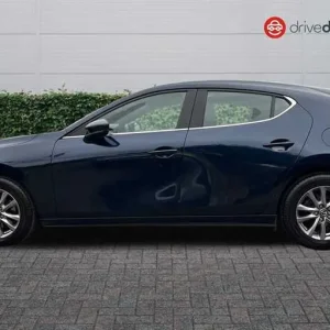 2021 Mazda3 2.0L E-SKYACTIV-G MHEV SE-L Luxury Hatchback - Image 6