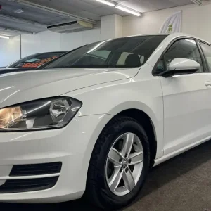 2016 Volkswagen Golf 1.4 TSI BlueMotion Tech S Euro 6 5-door hatchback manual - Image 2