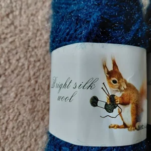 New wool 6 X 75g - Image 2