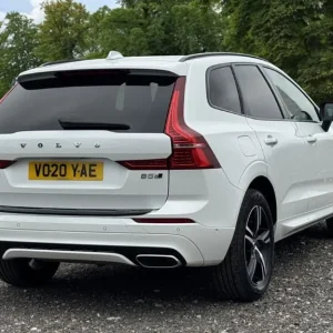 2020 Volvo XC60 2.0 B5 MHEV R-Design Estate - Image 5