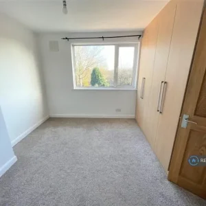3 bedroom terraced house in Purcell Road, Exeter, Devon - Image 6