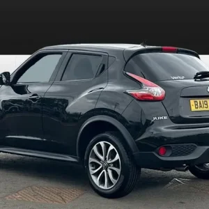2019 Nissan Juke 1.6 Tekna 5-door CVT with Bose sound - Image 2
