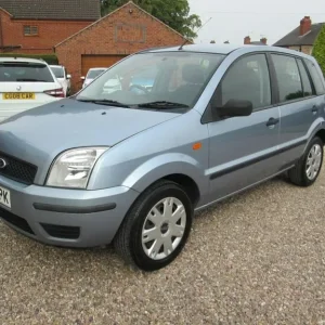 2005 Ford Fusion 1.4 5 Door Hatchback Petrol Manual - Image 2