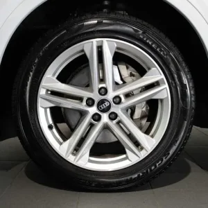 2021 Audi Q5 40 TDI Quattro S Line 5dr S Tronic SUV Diesel Automatic - Image 5
