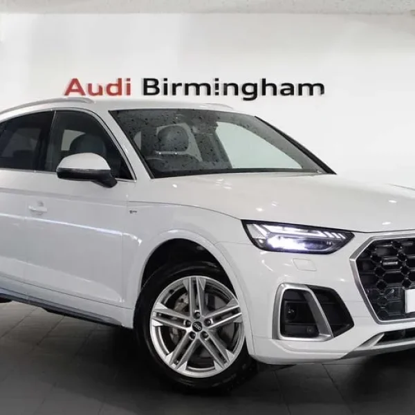 2021 Audi Q5 40 TDI Quattro S Line 5dr S Tronic SUV Diesel Automatic