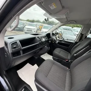 2018 VW Transporter Shuttle T32 TDI Diesel 8-Seater - Image 8