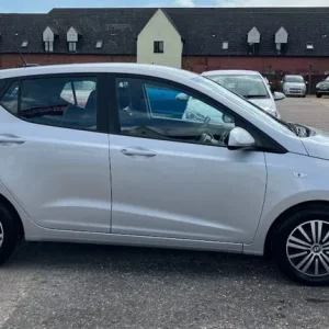 HYUNDAI I10 1.0 SE 2017 - Image 2