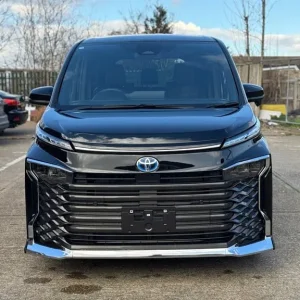 2024 Toyota Voxy Hybrid - Image 3