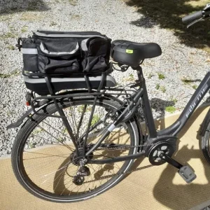 Nearly new Forme Cromford 1 ELS electric bike - Image 4