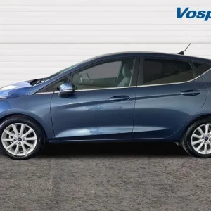 2022 Ford Fiesta 1.0 EcoBoost Hybrid 5-door Titanium Auto - Image 5