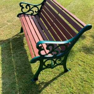 4ft Garden Bench with Reclaimed Mahogany Slats - Image 3