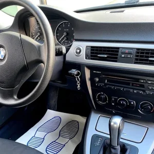 2006 BMW 320i LHD - Image 2
