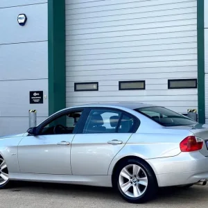 2006 BMW 320i LHD - Image 4