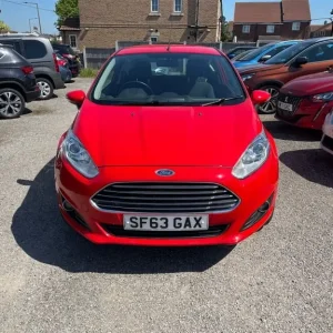 2013 Ford Fiesta ZETEC Hatchback Petrol Manual - Image 2
