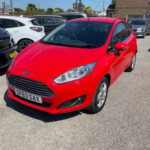 2013 Ford Fiesta ZETEC Hatchback Petrol Manual - Image 3