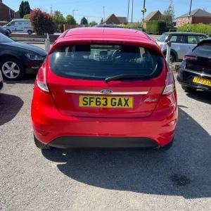2013 Ford Fiesta ZETEC Hatchback Petrol Manual - Image 5