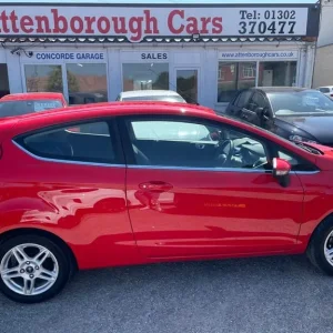 2013 Ford Fiesta ZETEC Hatchback Petrol Manual - Image 7