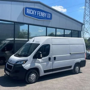 2022 Peugeot Boxer 2.2 BlueHDi 335 Professional L2 H2 Euro 6 (s/s) 5dr Panel Van Diesel Manual - Image 3