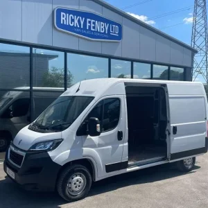 2022 Peugeot Boxer 2.2 BlueHDi 335 Professional L2 H2 Euro 6 (s/s) 5dr Panel Van Diesel Manual - Image 4