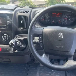 2022 Peugeot Boxer 2.2 BlueHDi 335 Professional L2 H2 Euro 6 (s/s) 5dr Panel Van Diesel Manual - Image 5
