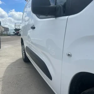 2019 Peugeot Partner 1000 1.5 BlueHDi 100 Professional Van Panel Van Diesel Manual - Image 3
