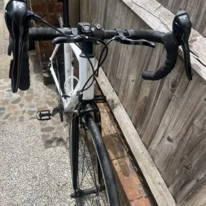 Triban EDR Women’s Road Bike - Small Frame - Image 2