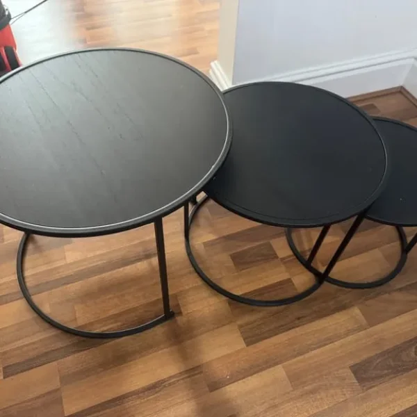 Nest of 3 tables in black and wood