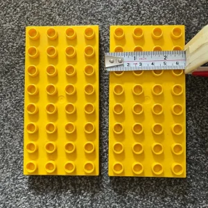 5 x Lego Duplo building base plates various sizes - Image 7