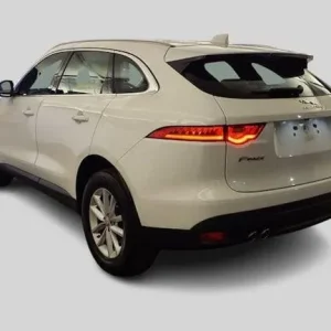 2016 Jaguar F-Pace 2.0 D180 Prestige AWD Estate - Image 7