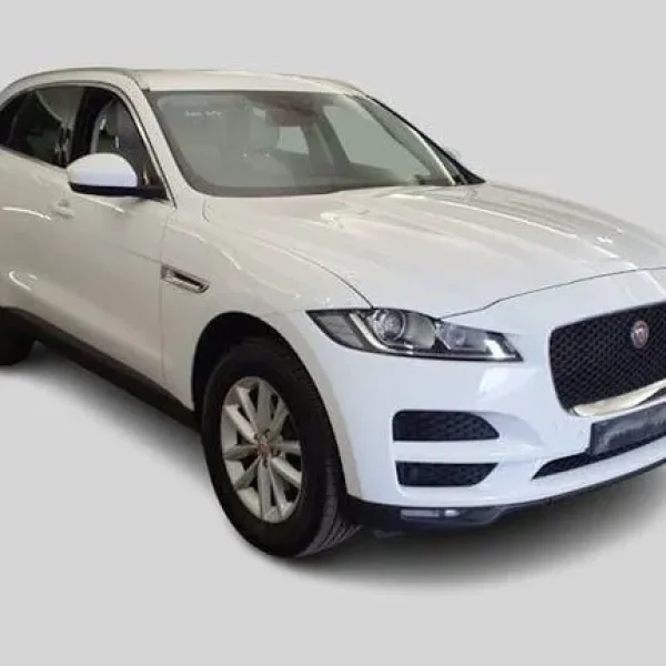 2016 Jaguar F-Pace 2.0 D180 Prestige AWD Estate