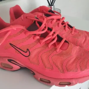 Nike TN Hyperfuse size 12 UK - Image 2