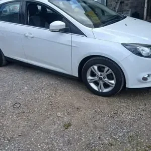 2013 Ford Focus 1.6L Diesel Hatchback - Image 2
