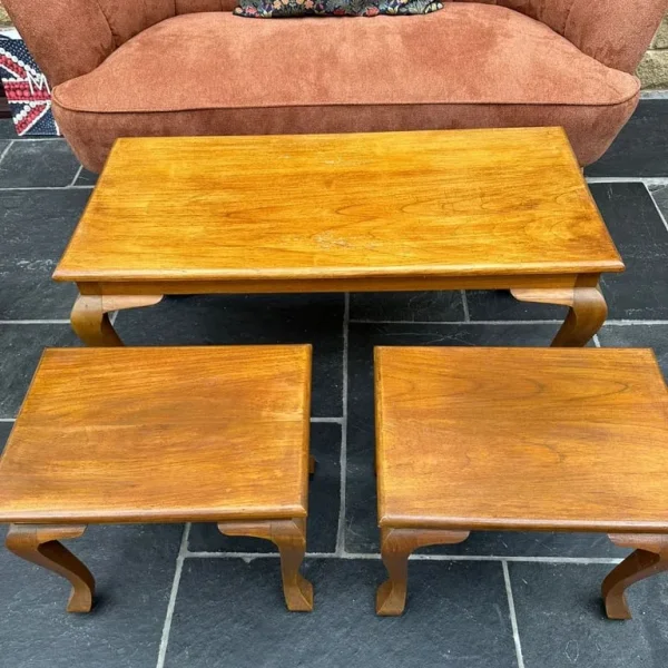 Mid oak nest of tables