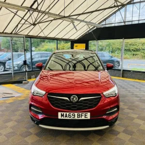 2020 Vauxhall Grandland X 1.2 Elite Nav 5-door SUV - Image 3