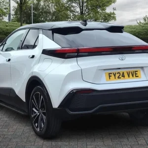 2024 Toyota C-HR 1.8 Hybrid Excel 5-door SUV - Image 4