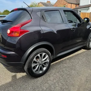 2013 Nissan Juke 1.6L hatchback - Image 6