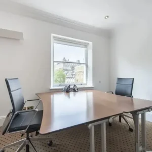 Furnished office spaces for 2 to 60 desks - Image 7