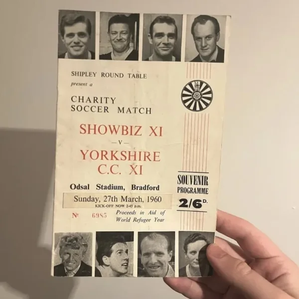 Sean Connery Signed Showbiz Yorkshire Charity Football Programme 1960